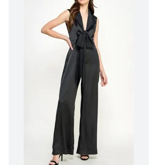KOKO + MASON Plunge Neck Satin Jumpsuit SzM wedding guest formal event - Picture 2 of 6